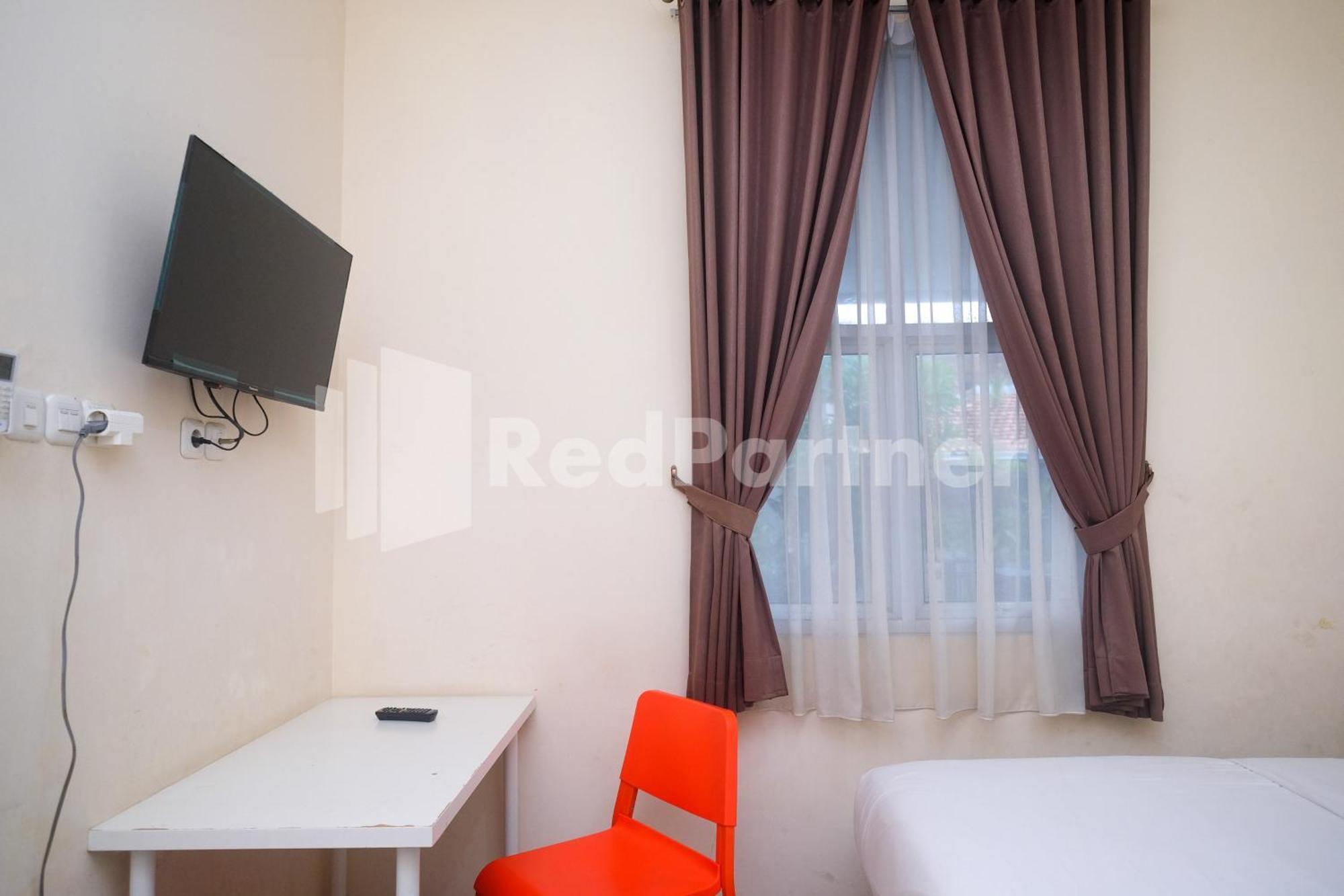 Griya Loka 2 Syariah Near Simpang Lima Mitra Reddoorz Hotel Semarang Ngoại thất bức ảnh