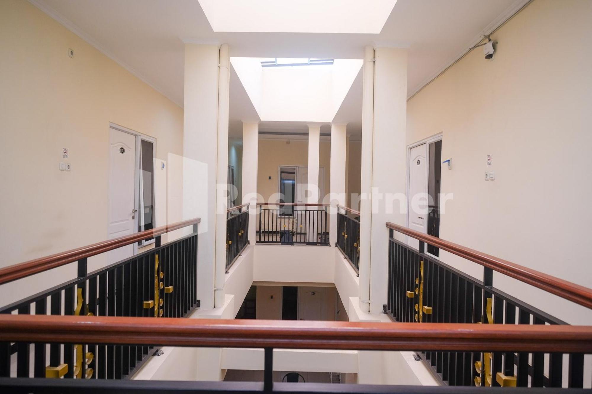 Griya Loka 2 Syariah Near Simpang Lima Mitra Reddoorz Hotel Semarang Ngoại thất bức ảnh